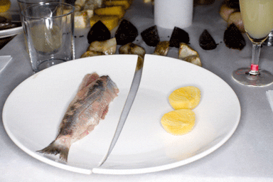 The first course was a mackerel and a small cold onion 