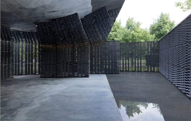 Serpentine Pavilion ICON 