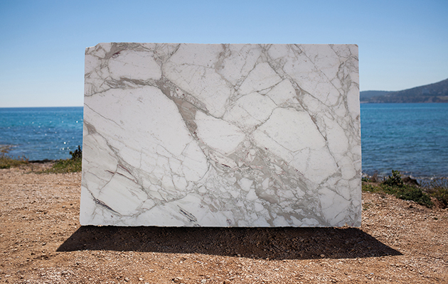 Carrara Verde Mono Rocks