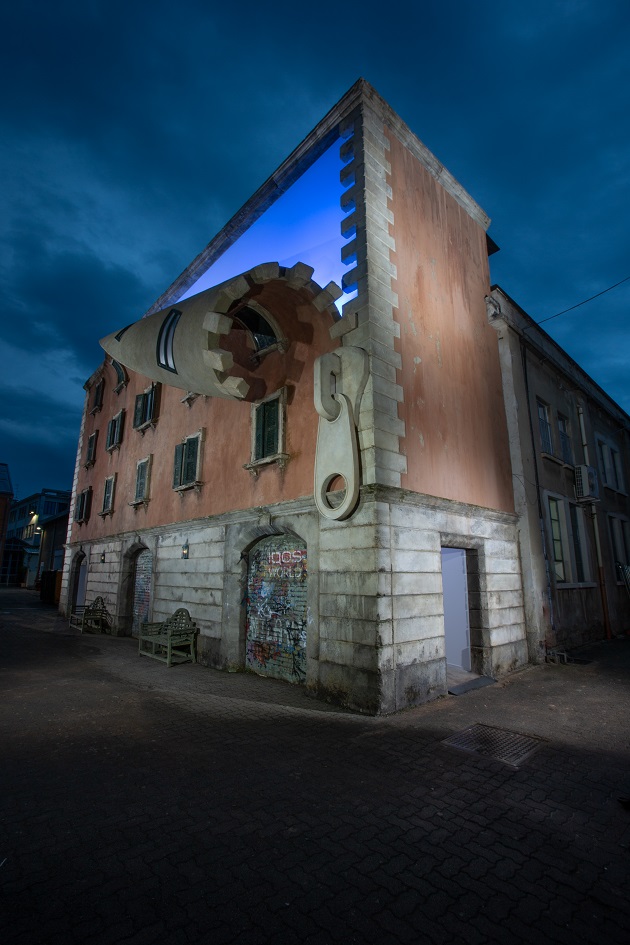 Nightime sculpture by Alex Chinneck ICON