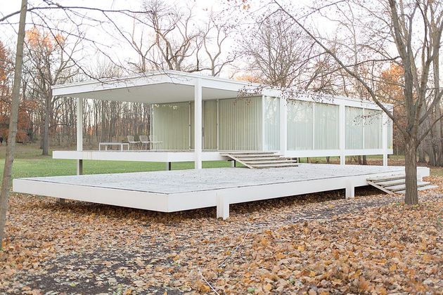 Farnsworth House by Mies Van Der Rohe