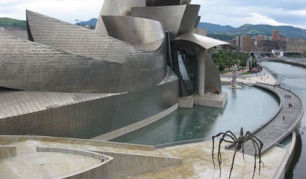 Guggenheim Museum Bilbao. Photo by Sam Valadi via Flickr