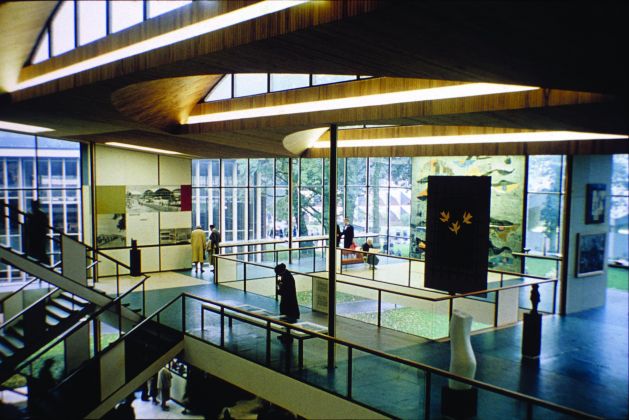 The Expo 58 pavilion's interior contained a doorless, freely flowing series of spaces. Copyright: Rika Devos