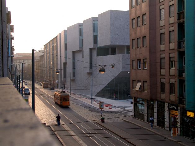 Grafton's first international building was Universita Luigi Bocconi, Milan. Photo courtesy of Federico Brunetti.