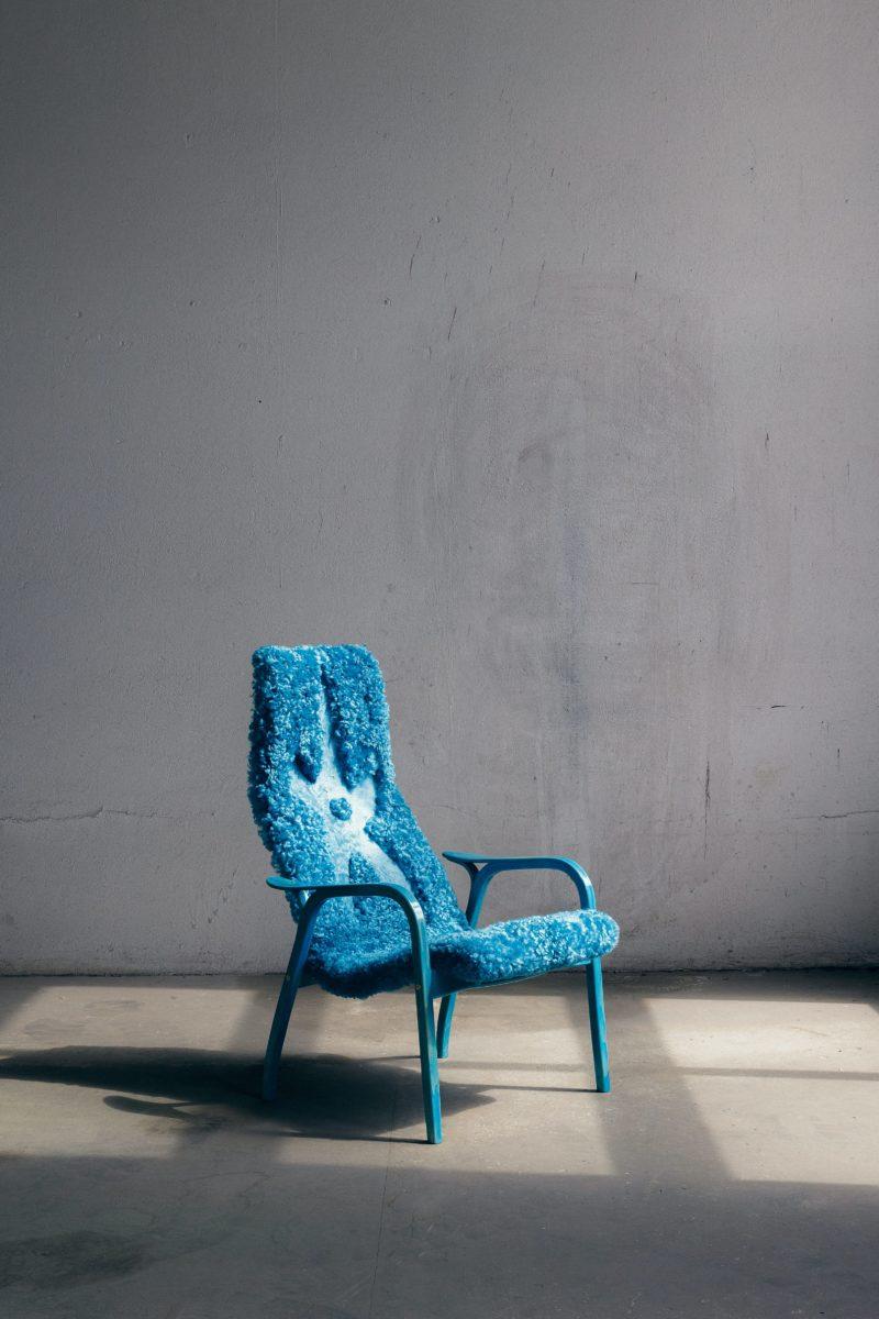 Lab La Bla-minos high-back chair blue chair
