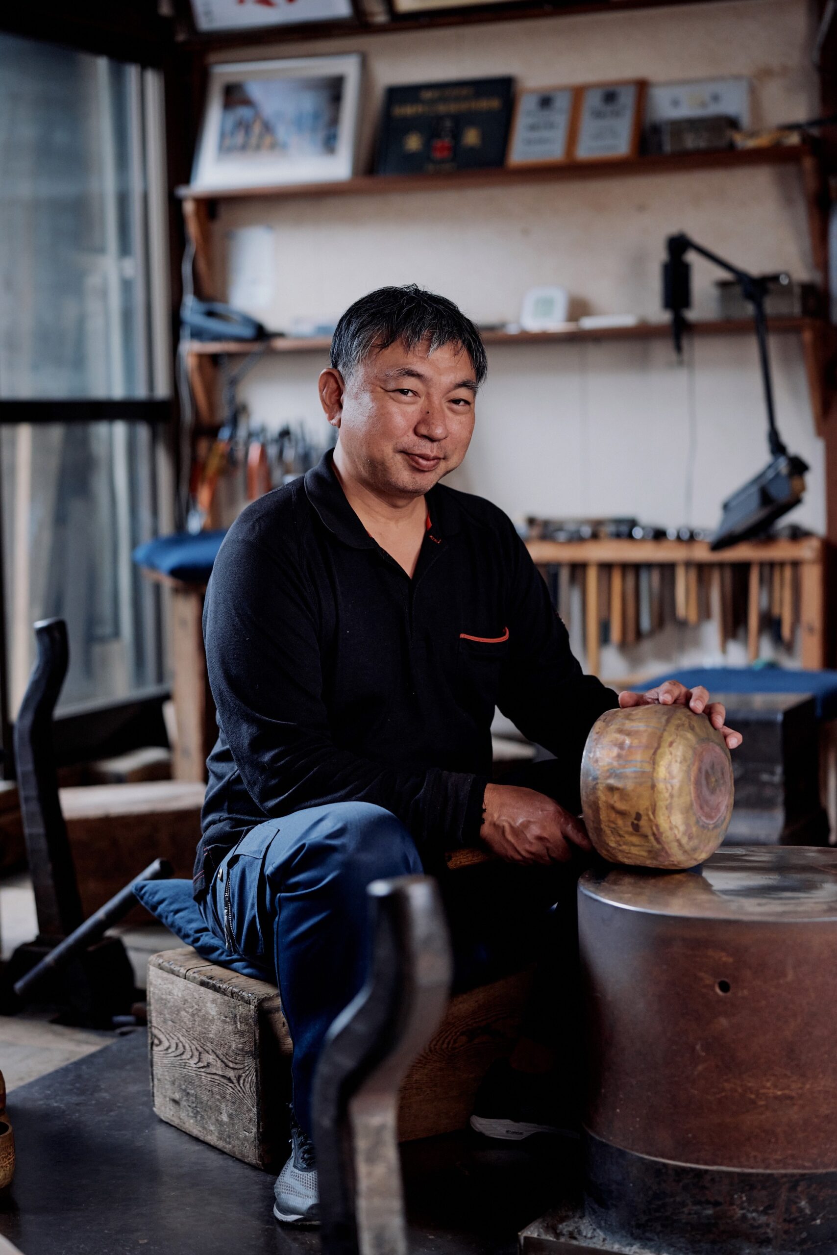 Buddhist bell artisan metal craftsman Yoshinori Shimatani