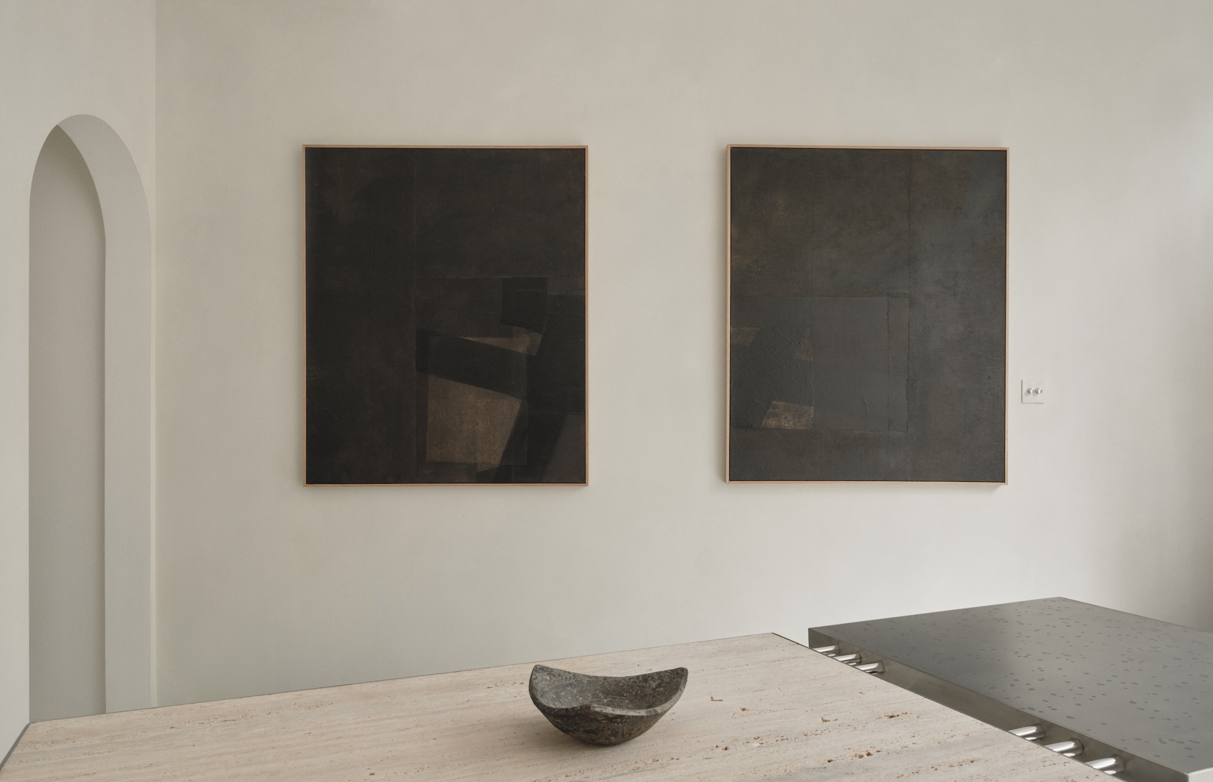 Miminat London gallery interior